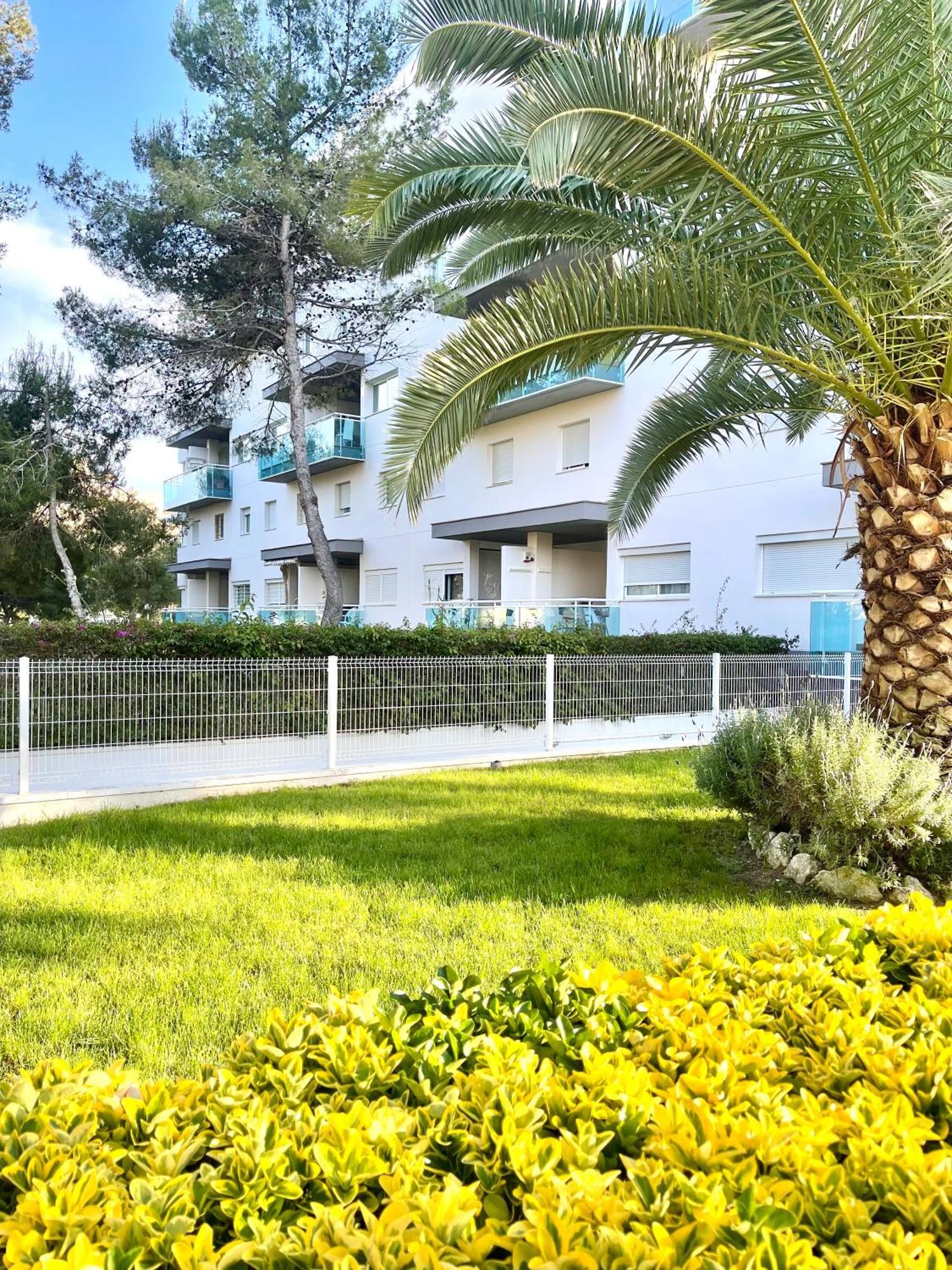 Apartbeach Golden I Muy Luminoso Junto Playa Y Climatizado Salou Luaran gambar