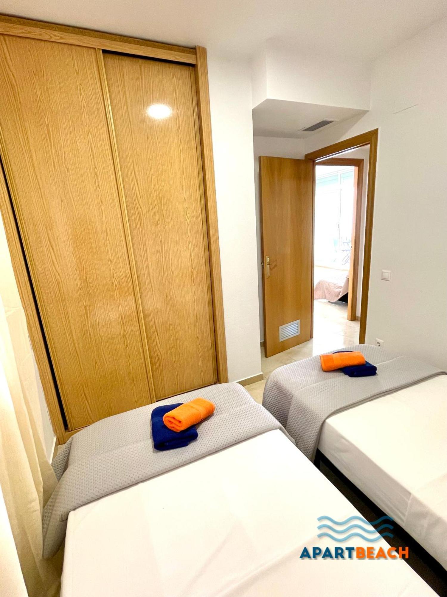 Apartbeach Golden I Muy Luminoso Junto Playa Y Climatizado Salou Luaran gambar
